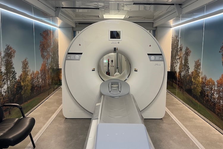 Large CT scanner inside of trailer